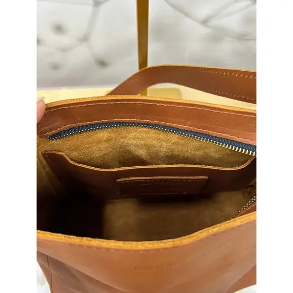 Portland Leather shoulder bag - Picture 7 of 13